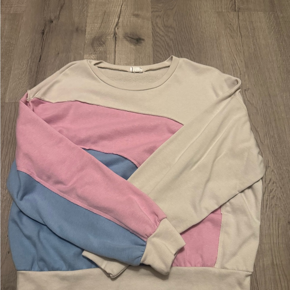 Le Lis Pink and Blue Colorblock Sweatshirt